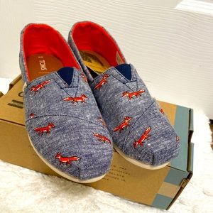 Toms - Fox Print Shoes